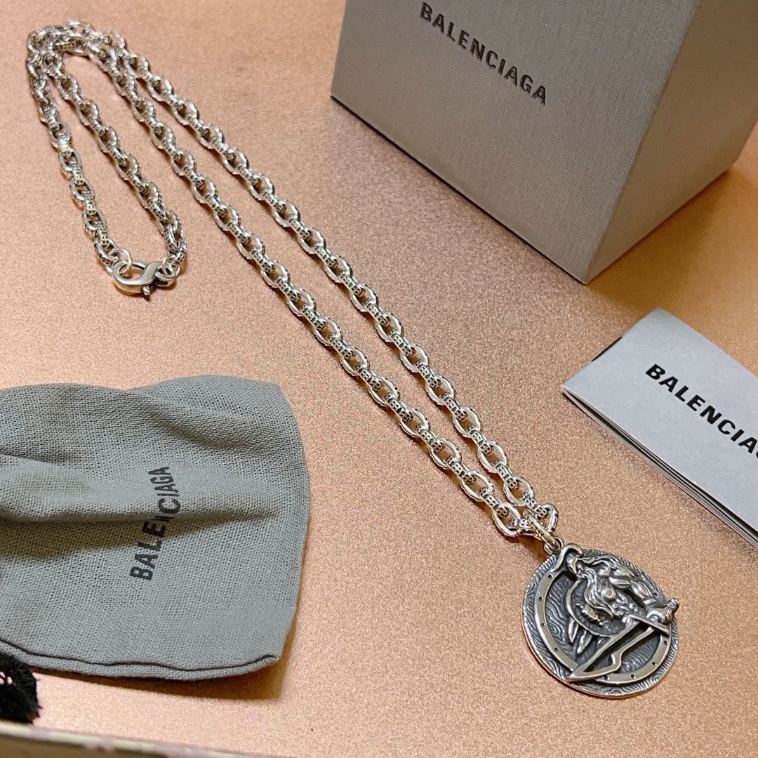 Balenciaga Necklaces - Click Image to Close